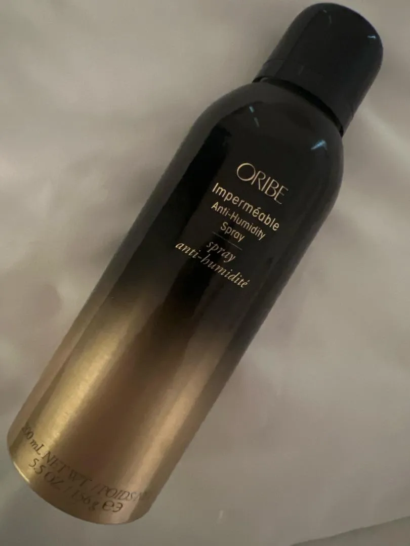 Oribe Imperméable Anti-Humidity haarspray standaard pluishaar