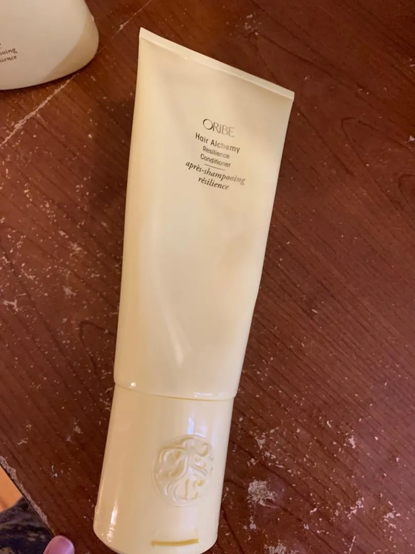 Oribe Hair Alchemy Resilience conditioner versterkend