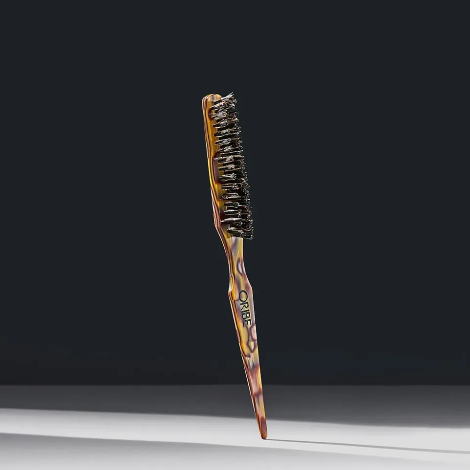Oribe Italian Resin Teasing Brush haarborstel volume