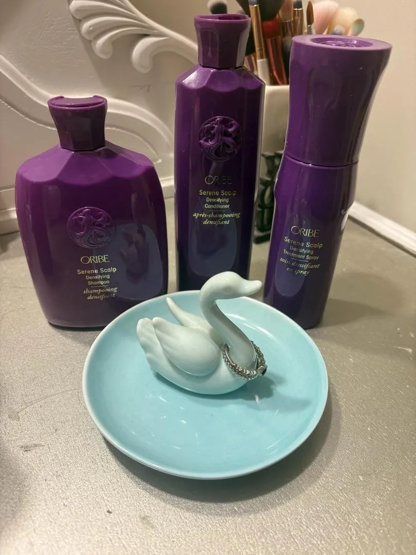Oribe Serene Scalp Densifying Shampoo shampoo standaard volume