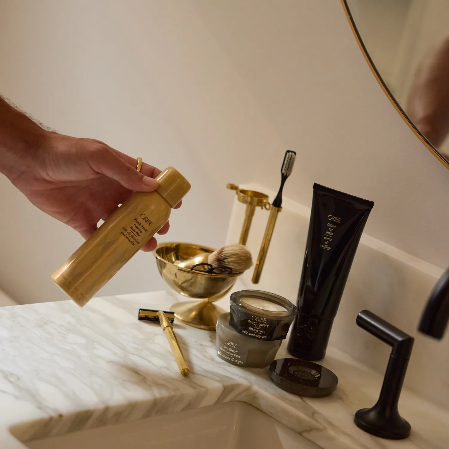 Oribe Flash Form Finishing Spray Wax waxspray standaard