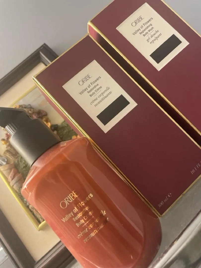 Oribe Valley of Flowers Restorative Body Crème bodycrème Standaard rijk