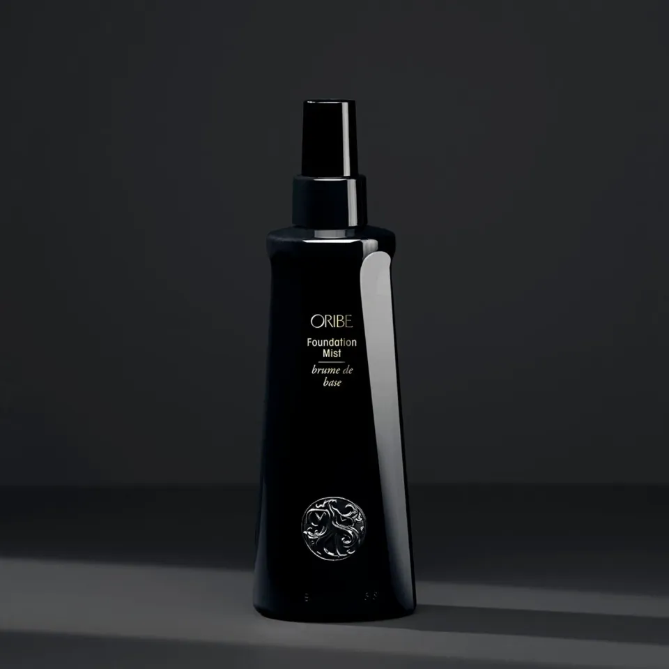 Oribe Foundation Mist stylingspray primer gewichtloos