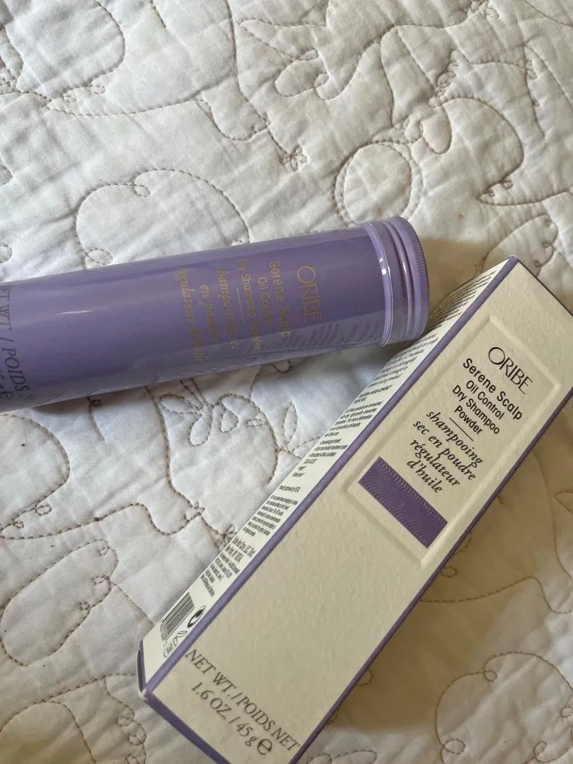 Oribe Serene Scalp Oil Control droogshampoo poeder