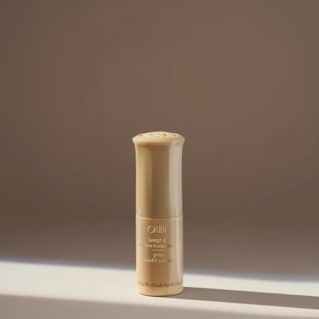 Oribe Swept Up Volume Powder Spray voor volume
