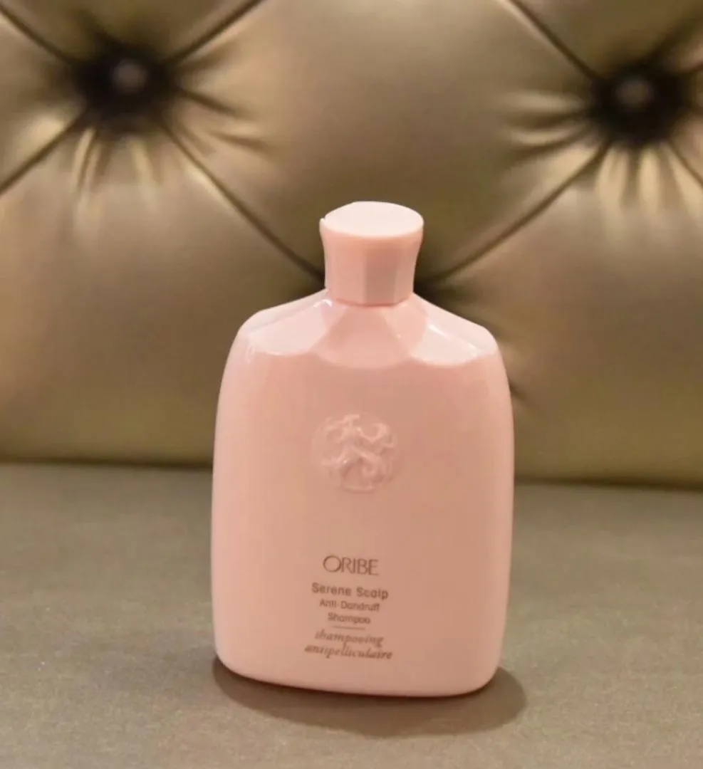 Oribe Serene Scalp Anti-Dandruff Shampoo shampoo standaard roos