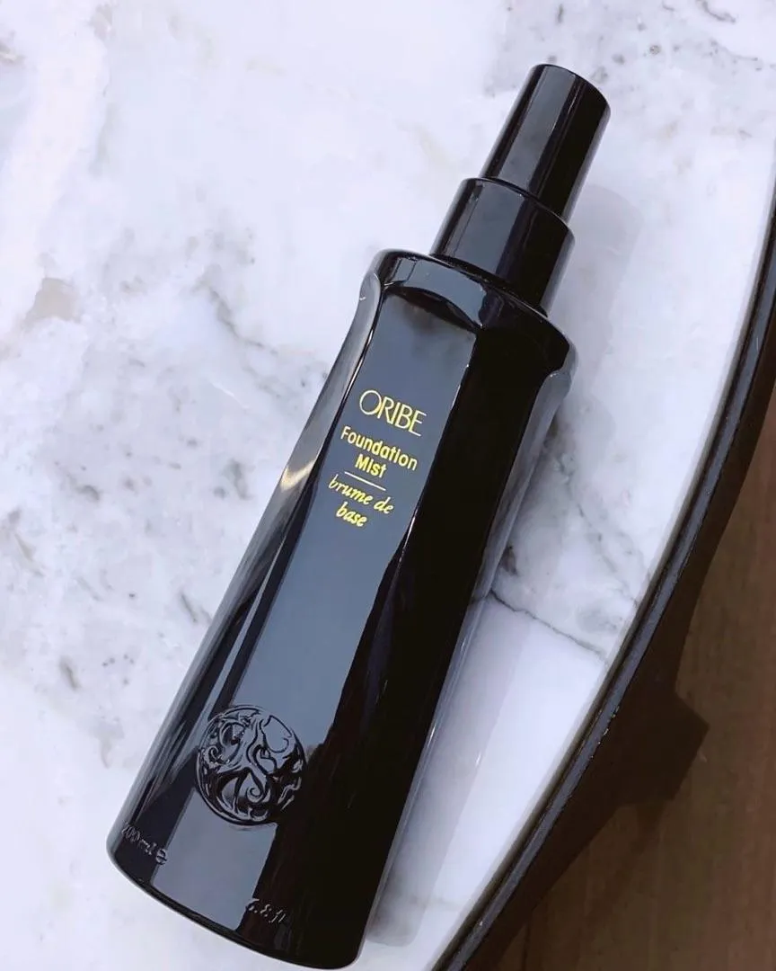 Oribe Foundation Mist stylingspray primer gewichtloos