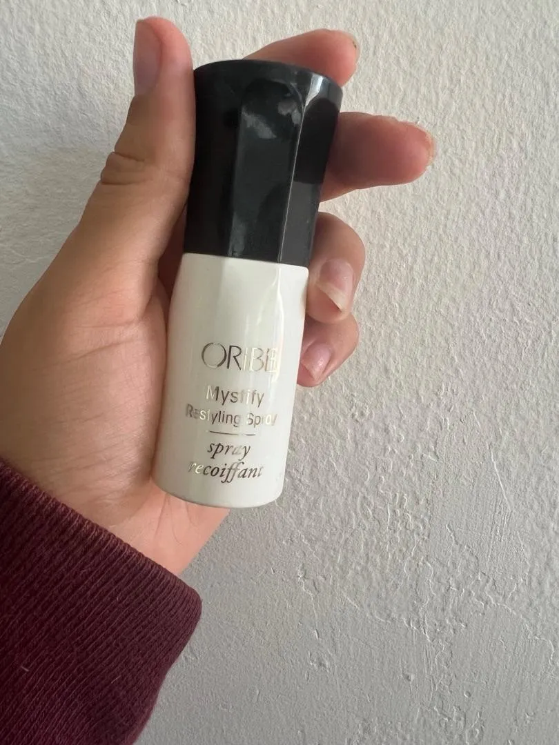 Oribe Mystify Restyling Spray hydraterende haarspray