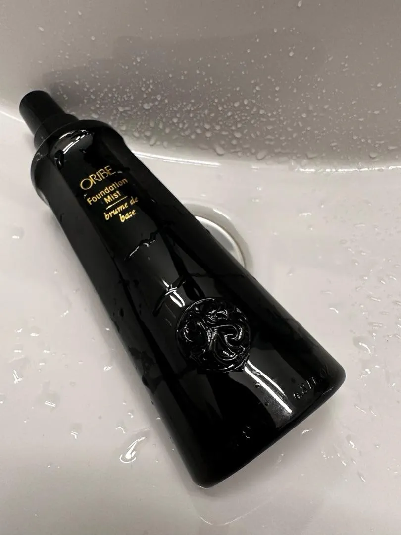 Oribe Foundation Mist stylingspray primer gewichtloos
