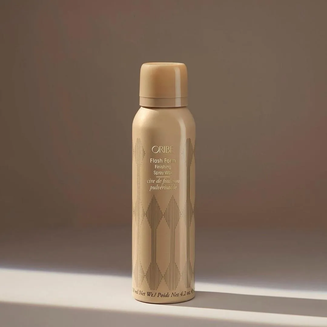 Oribe Flash Form Finishing Spray Wax waxspray standaard