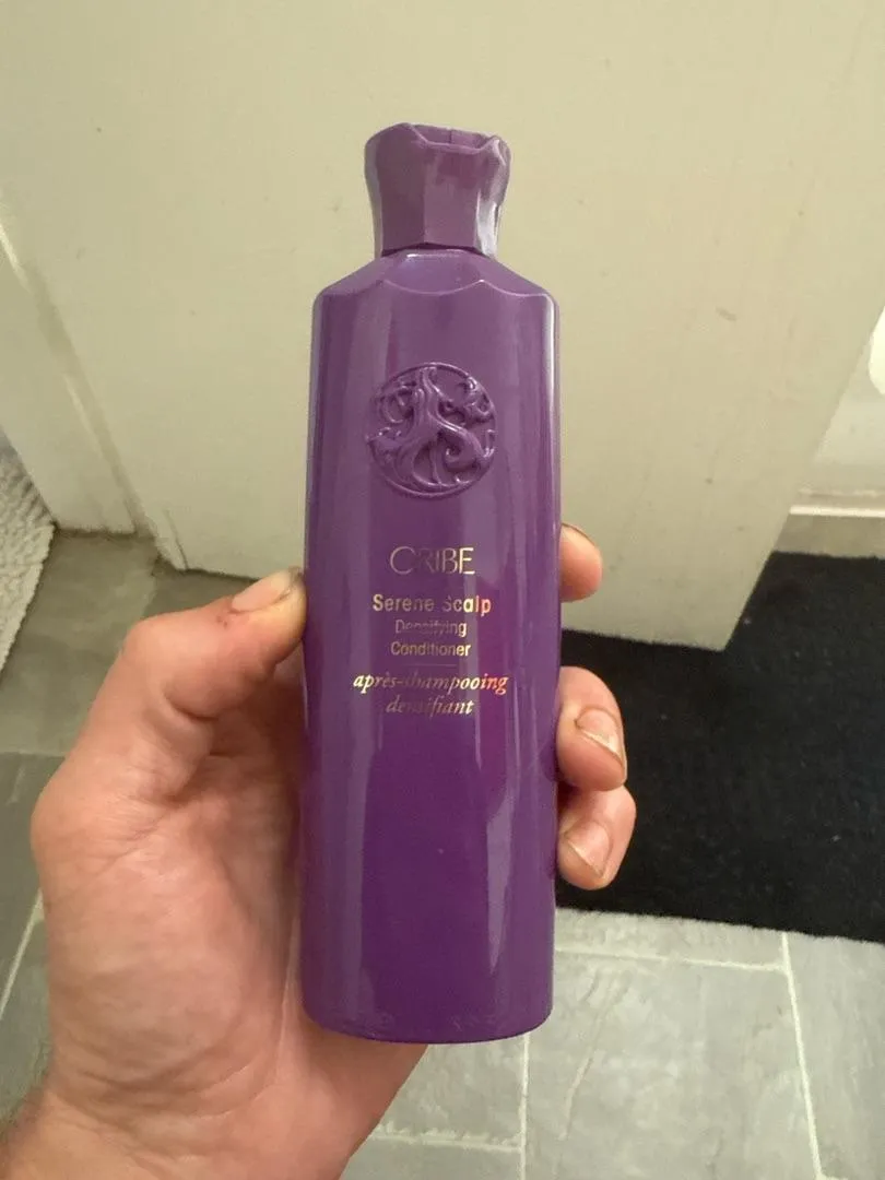 Oribe Serene Scalp Densifying Conditioner conditioner standaard volume