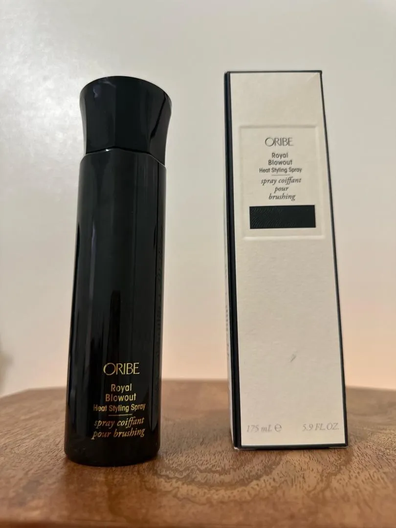 Oribe Royal Blowout hitte spray gladde blowout