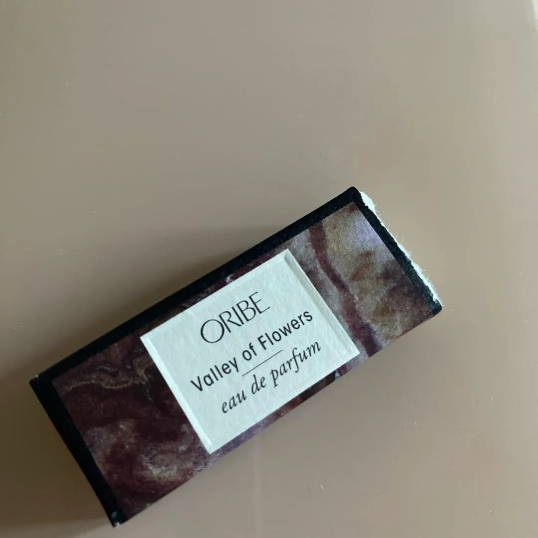 Oribe Valley of Flowers eau de parfum standaard roos