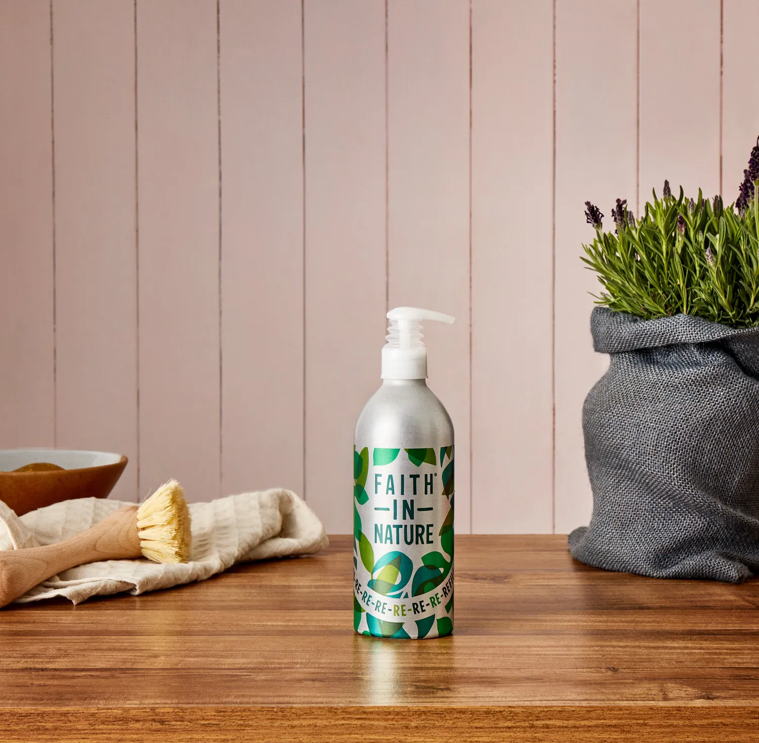 Faith in Nature Refill-a-Bottle navulfles aluminium 450ml