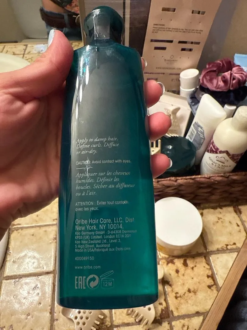Oribe Curl Gloss Hydration & Hold krulgel glans krul 2-3