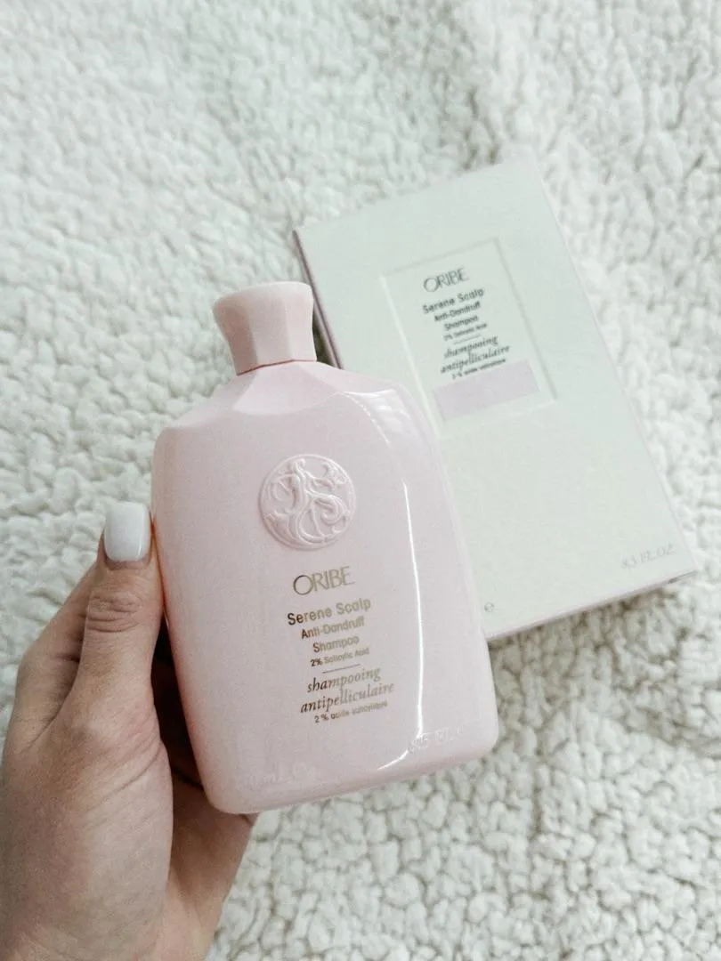 Oribe Serene Scalp Anti-Dandruff Shampoo shampoo standaard roos