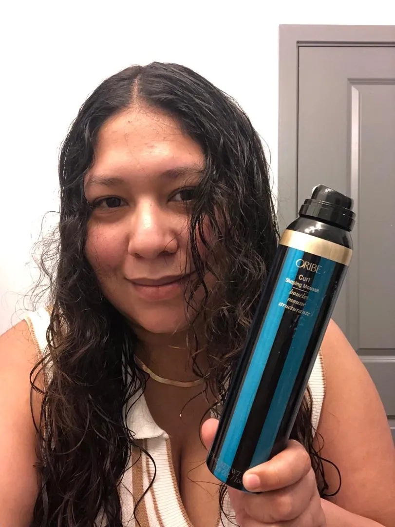 Oribe Curl Shaping haarmousse standaard kruldefinitie