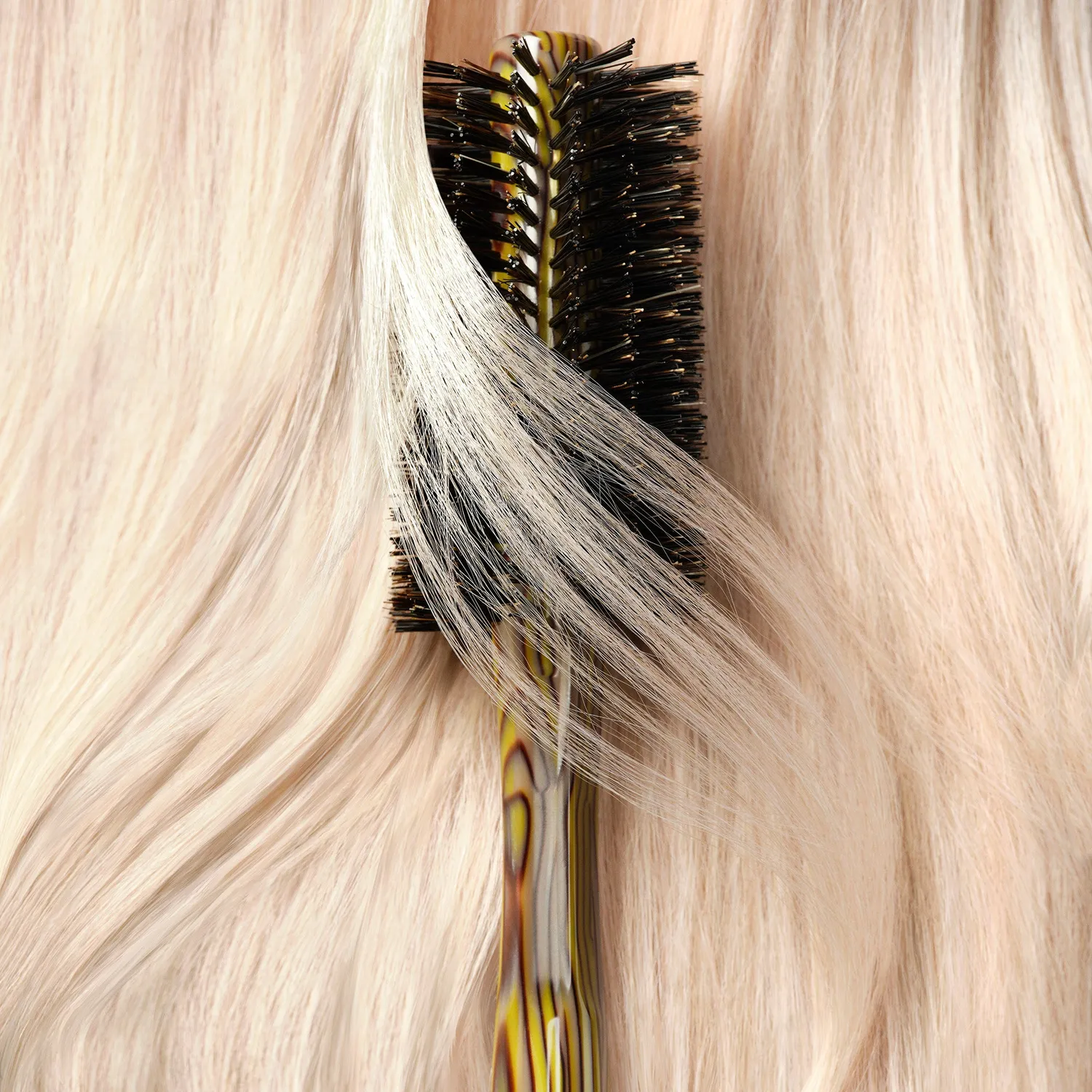 Oribe Italian Resin Medium ronde borstel 59 mm volume