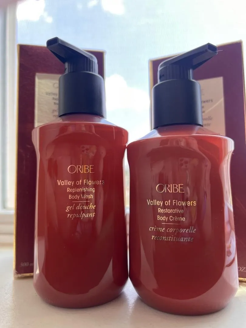 Oribe Valley of Flowers Restorative Body Crème bodycrème Standaard rijk