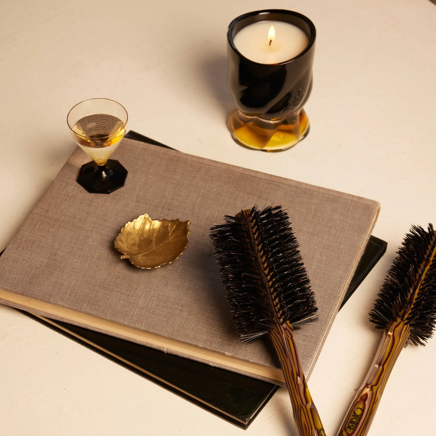 Oribe Italian Resin Large Round Brush ronde borstel groot 74mm