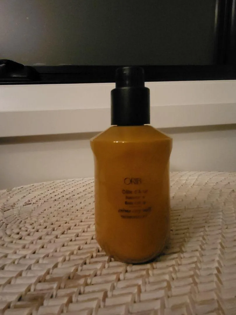 Oribe Côte d’Azur Restorative Body Crème bodycrème hydraterend