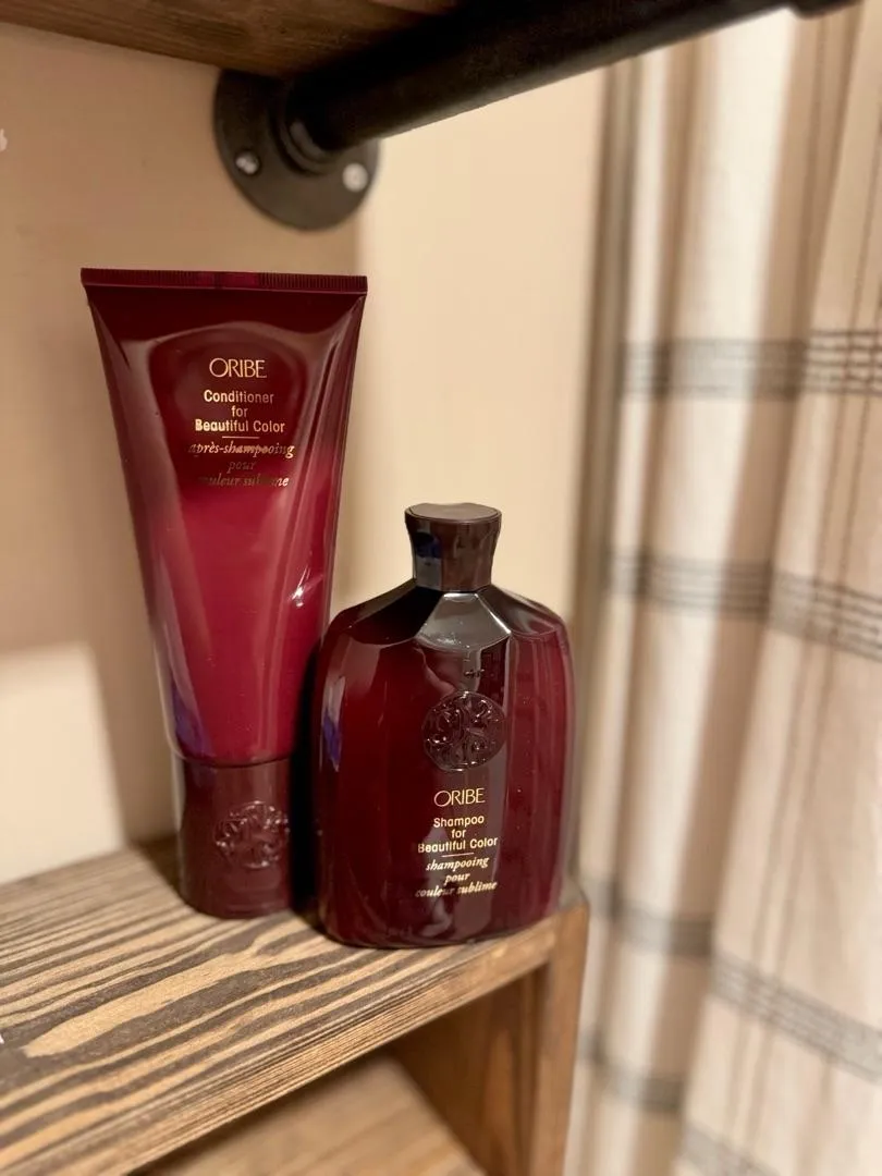 Oribe Beautiful Color Shampoo gekleurd haar standaard
