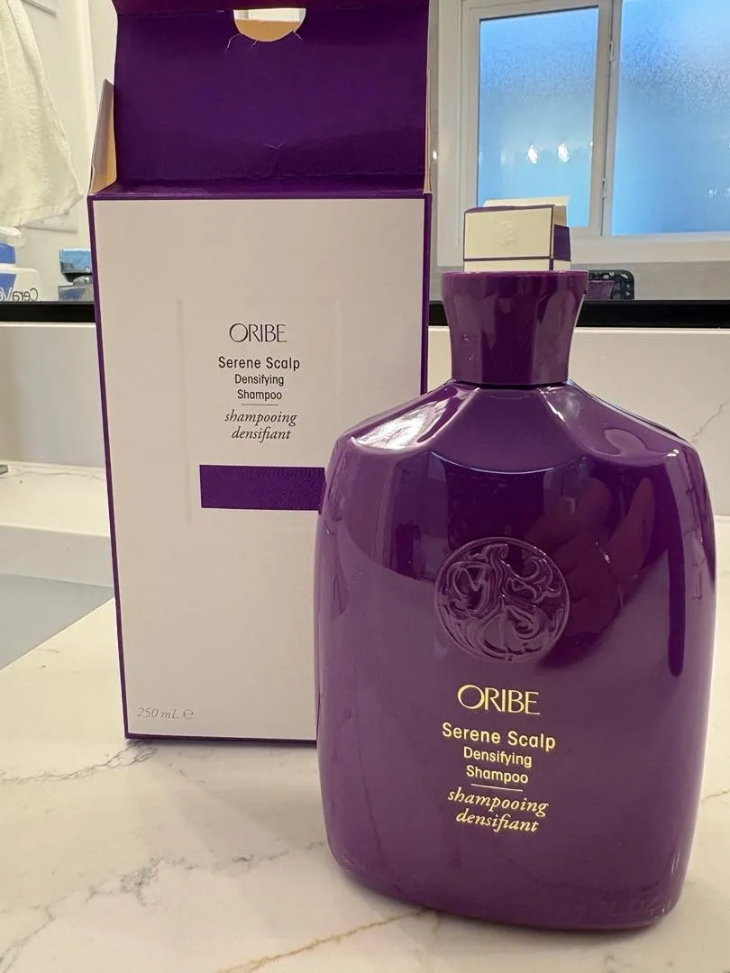 Oribe Serene Scalp Densifying Shampoo shampoo standaard volume