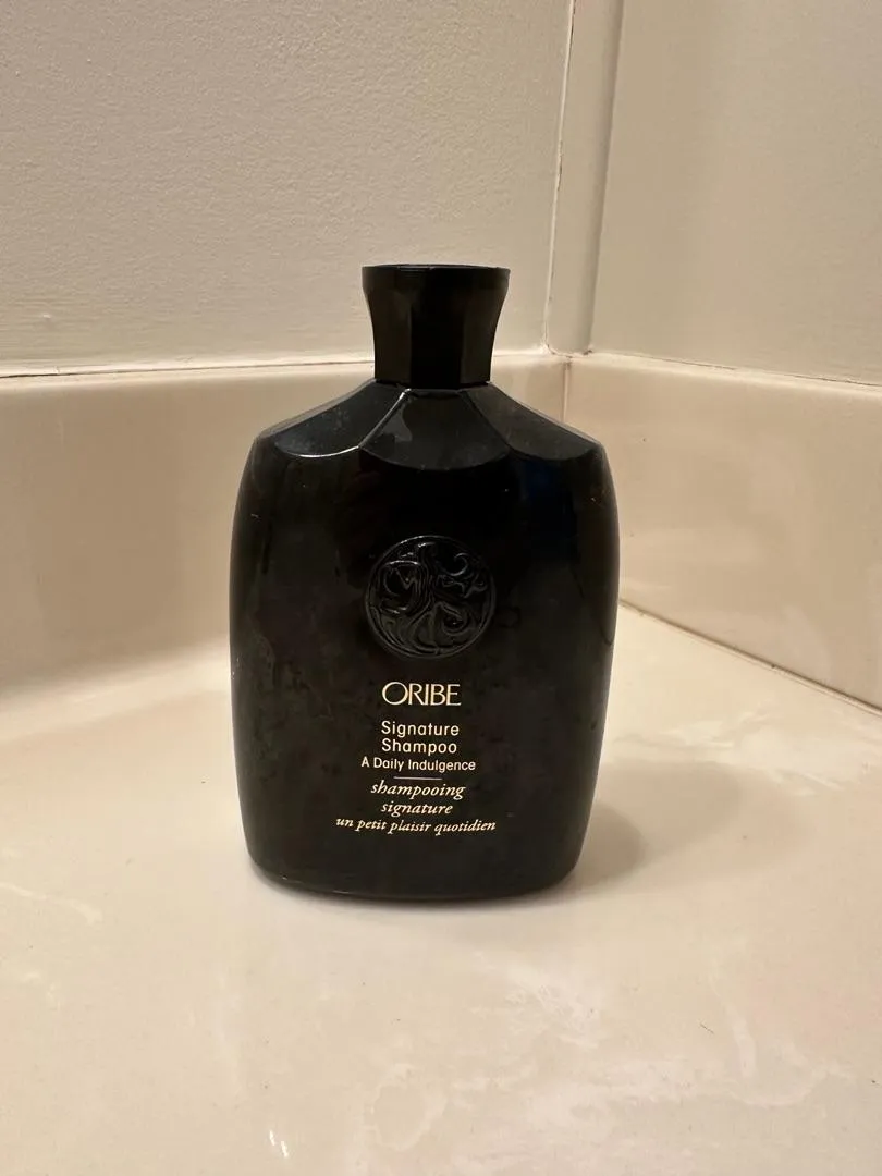 Oribe Signature Shampoo shampoo standaard dagelijks zijdeglans