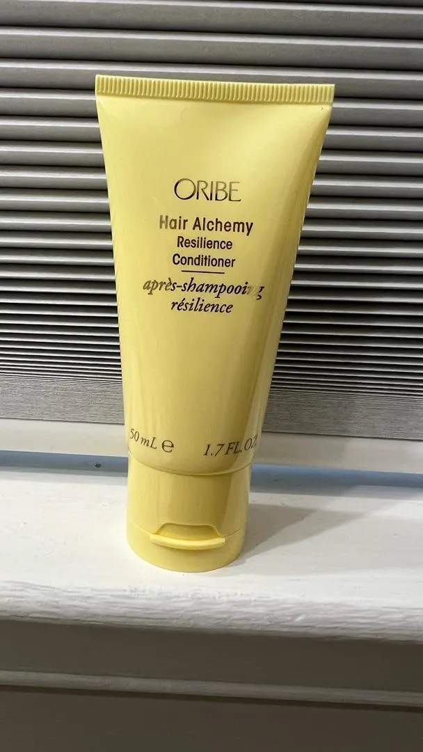 Oribe Hair Alchemy Resilience conditioner versterkend